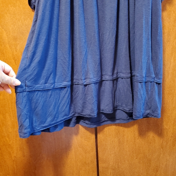 Style & Co Woman Blue Top Scoop Neck, 2X - Picture 4 of 5